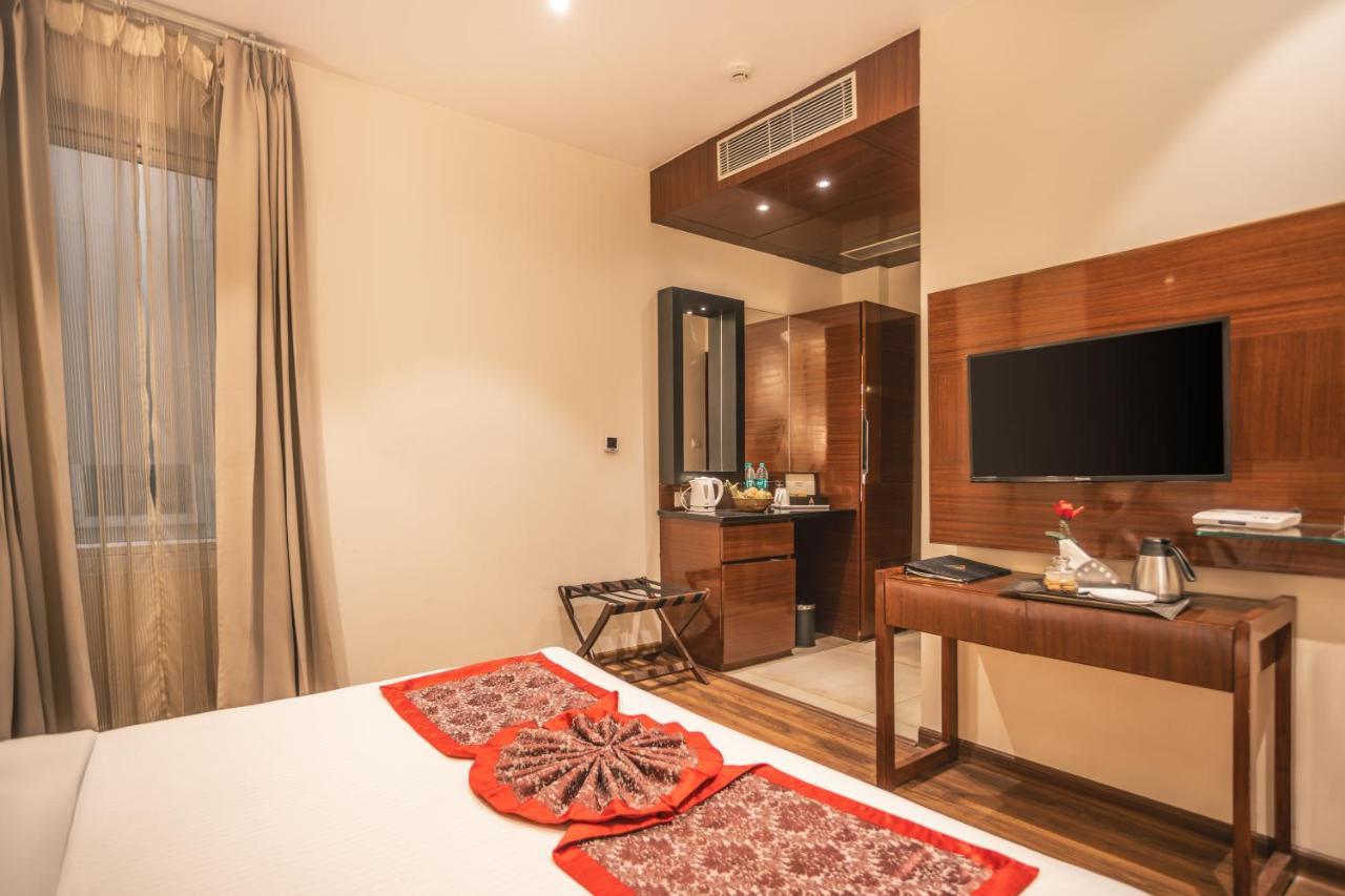 Hotel Amritara Sadka Amritsar Extérieur photo