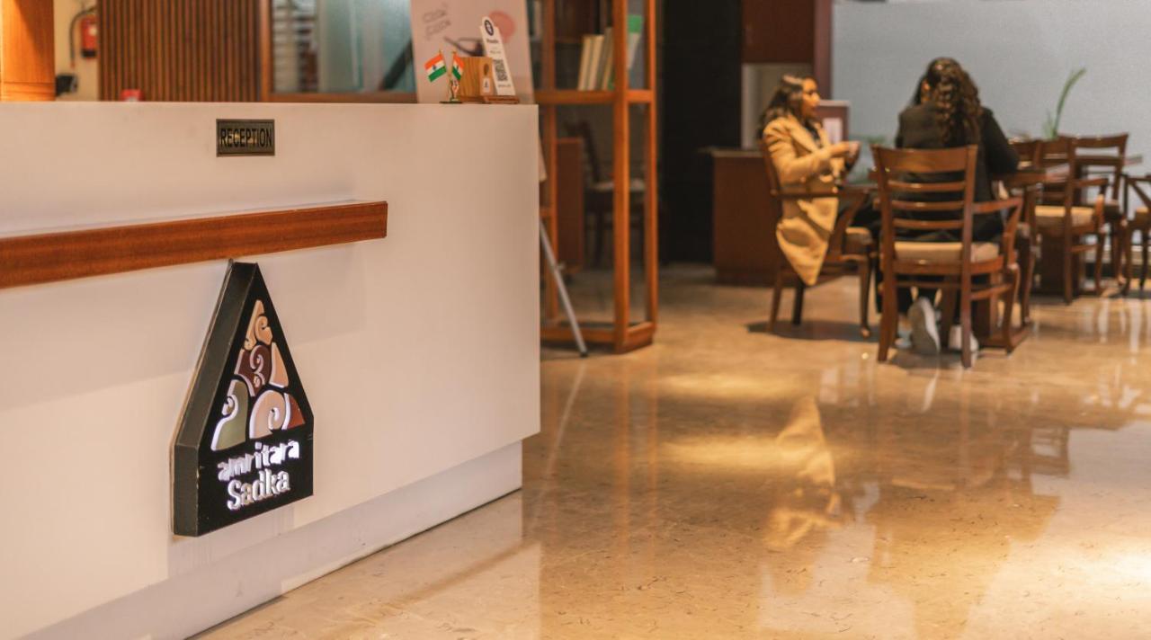 Hotel Amritara Sadka Amritsar Extérieur photo