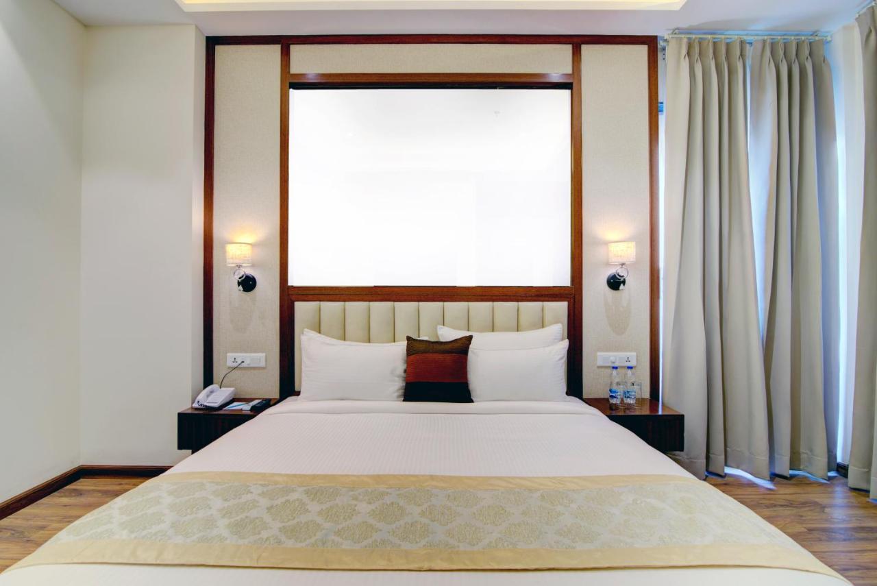 Hotel Amritara Sadka Amritsar Extérieur photo